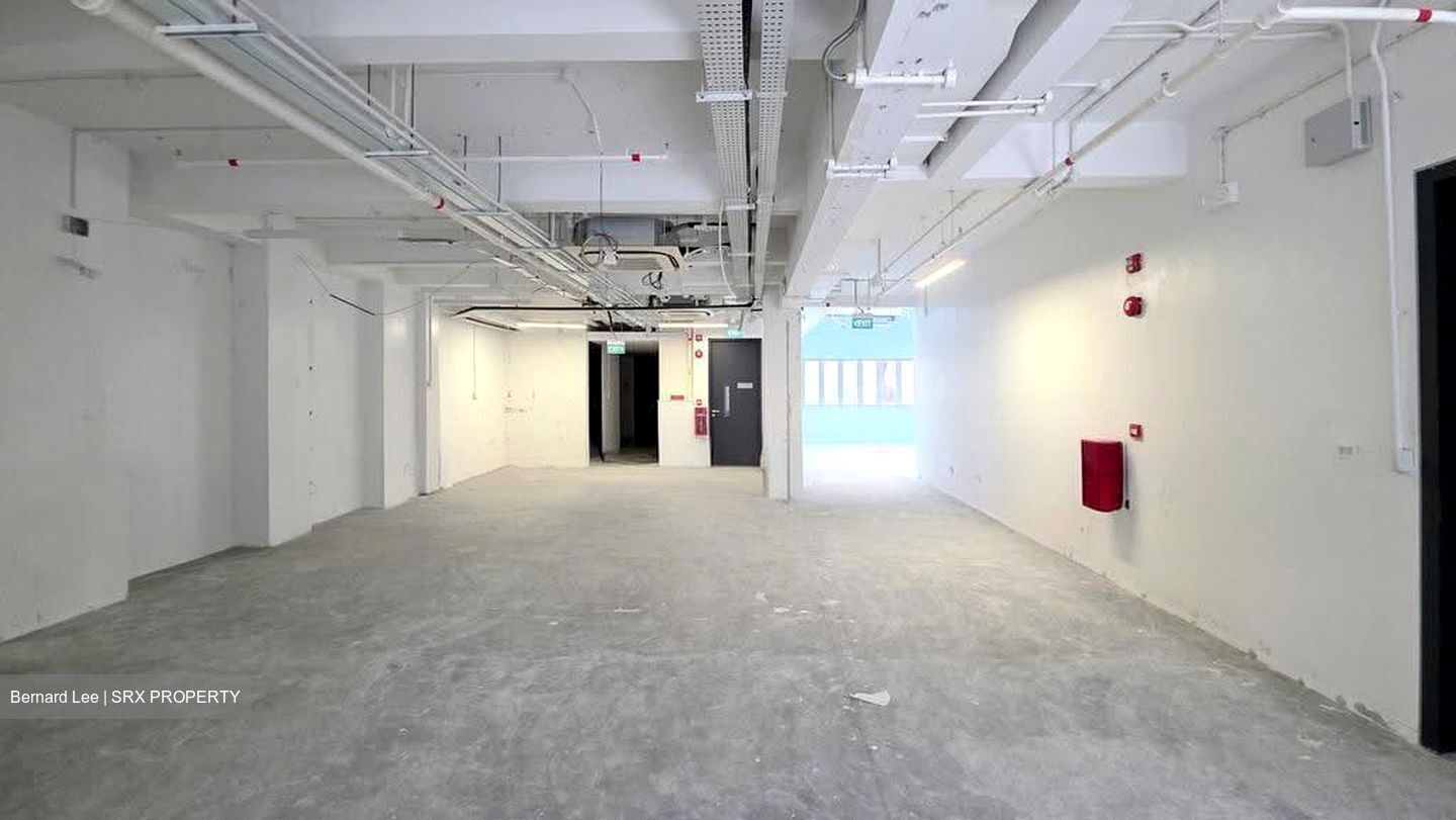 Hongkong Street (D1), Office #630584381